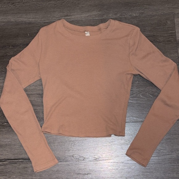 Free People Intimately Baby Tee Cropped Ribbed Long Sleeve Size XS Light Brown - Picture 4 of 8